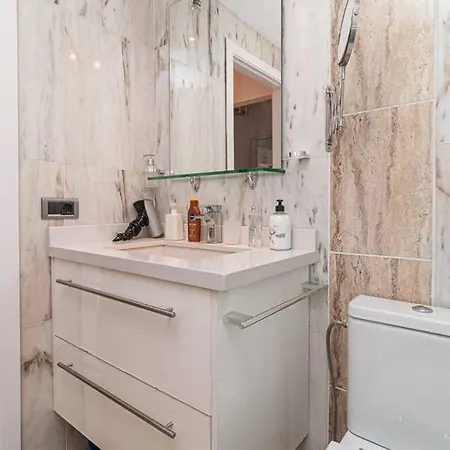 апартаменты, 2 уровня, 3 спальни, до 6 человек, El Duque, Costa Adeje. *