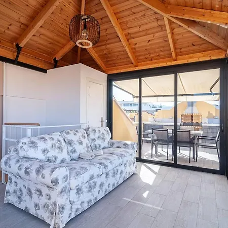 апартаменты, 2 уровня, 3 спальни, до 6 человек, El Duque, Costa Adeje. Lägenhet *