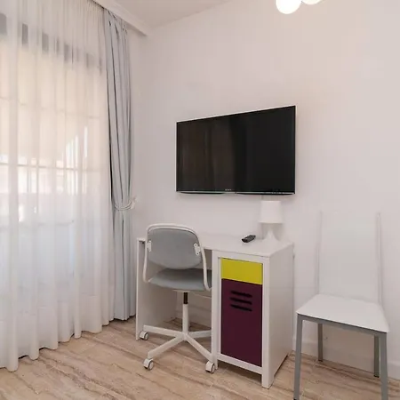 апартаменты, 2 уровня, 3 спальни, до 6 человек, El Duque, Costa Adeje. *